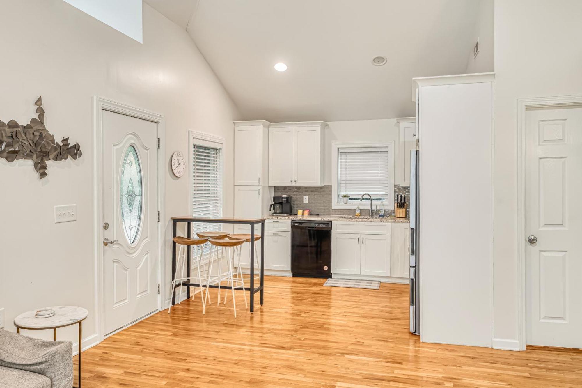Charming 2Br Bungalow 4 Minutes To Duke University Durham Extérieur photo